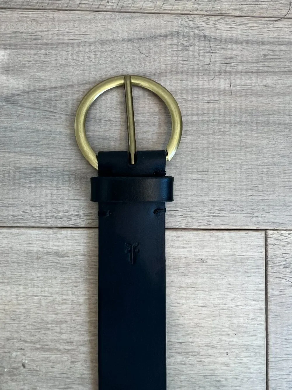 Frye Black Leather Belt Women's Size Large Gold Round Buckle EUC